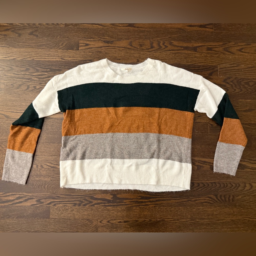 ANDREE BY UNIT Colorblock Striped Sweater